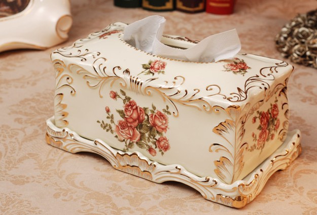 描金玫瑰陶瓷紙巾盒 (IS3932)