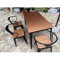 商業客戶訂購產品系列 戶外傢具塑木餐桌椅組合 (IS6922)