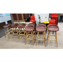 商業客戶訂購產品系列 BAR CHAIR 木架款( IS6695)