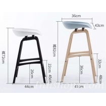 商業客戶訂購產品系列 BAR CHAIR 木架款( IS6695)