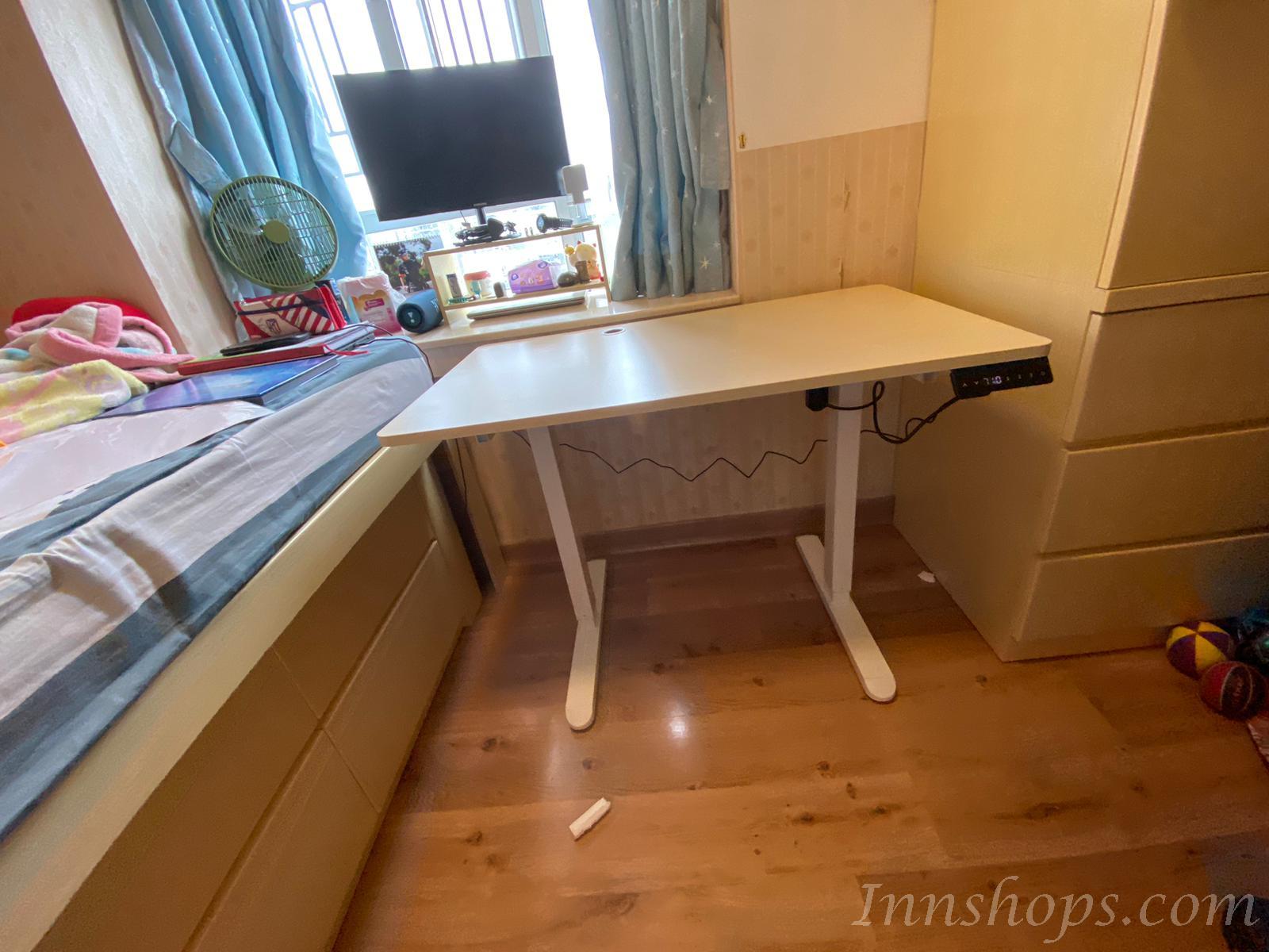 (陳列品一張 $499胡桃色) W100*D60*H71.8-116.8CM 時尚簡約 電動智能升降辦公桌書枱 電腦枱書桌 80cm/100cm/120cm/140cm/160cm (IS9149)
