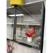（陳列品餐邊櫃一個~自取$1000,送貨安裝另加$1200，W120*D42*H200CM)(IS9023)